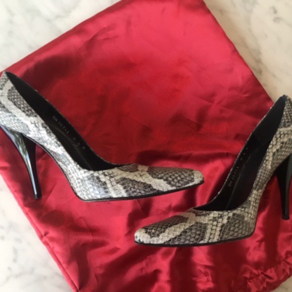 Stuart Weitzman